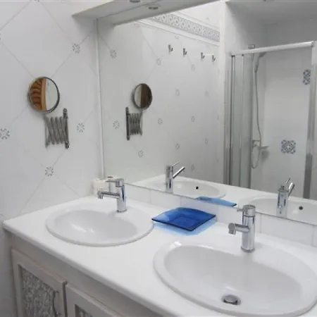 Saint-georges-de-didonne, 3 Pieces, 4 Personnes - Fr-1-305-269 Appartement Saint-Georges-de-Didonne